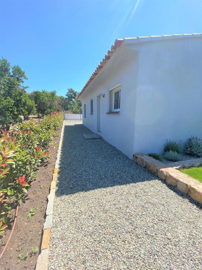 Villa Deux Chambres Avec Piscine Chauffee Proche Des Plages Sainte-Lucie de Porto-Vecchio ภายนอก รูปภาพ