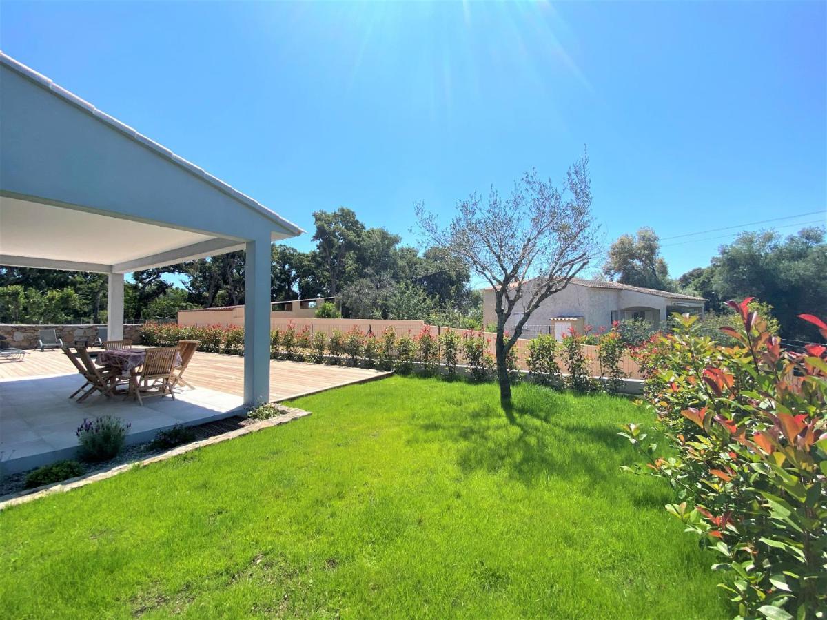 Villa Deux Chambres Avec Piscine Chauffee Proche Des Plages Sainte-Lucie de Porto-Vecchio ภายนอก รูปภาพ